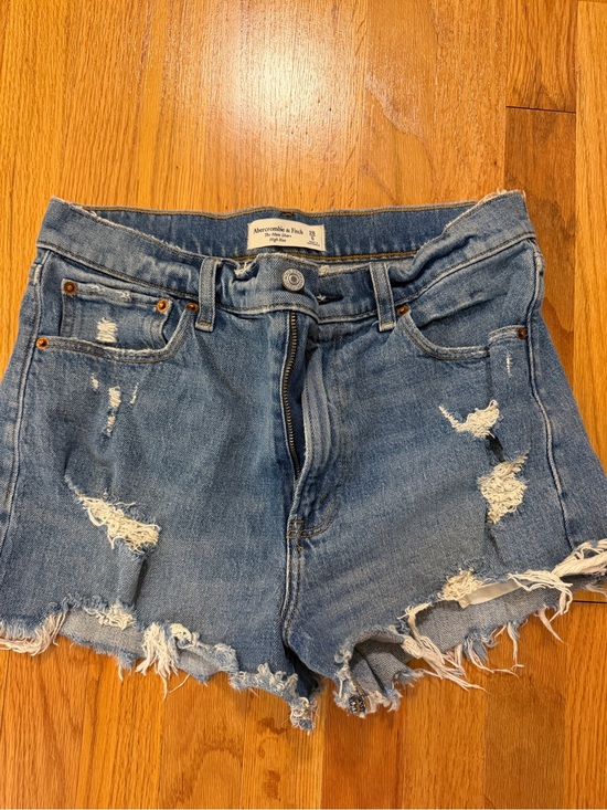 Abercrombie & Fitch Pants - Abercrombie & Fitch High Rise Mom Shorts
